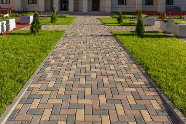 Best Custom driveway paver designs in Plano, IL
